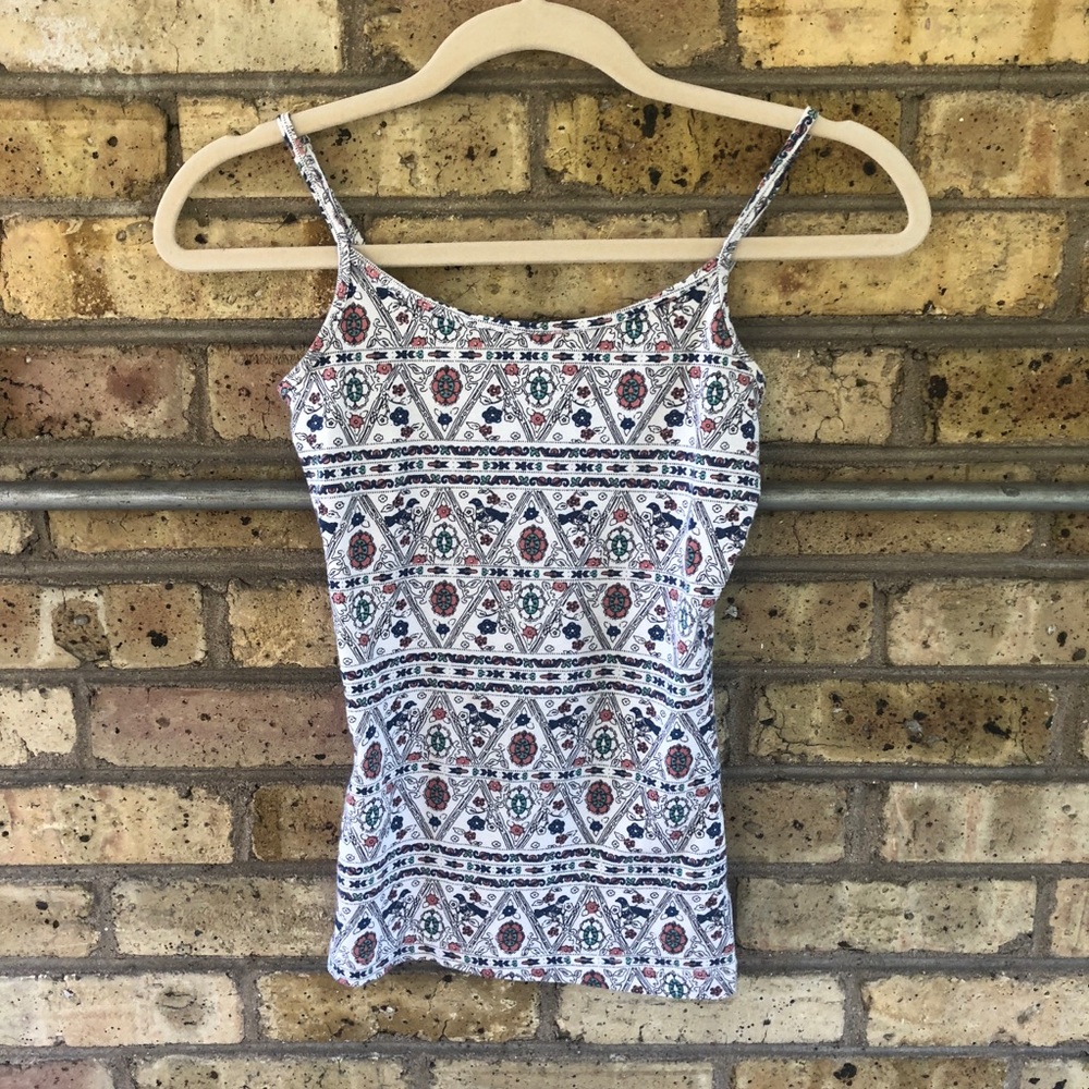 patterned tank! - Picture 3 of 5